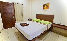 Hotel Central Inn Senggigi Lombok